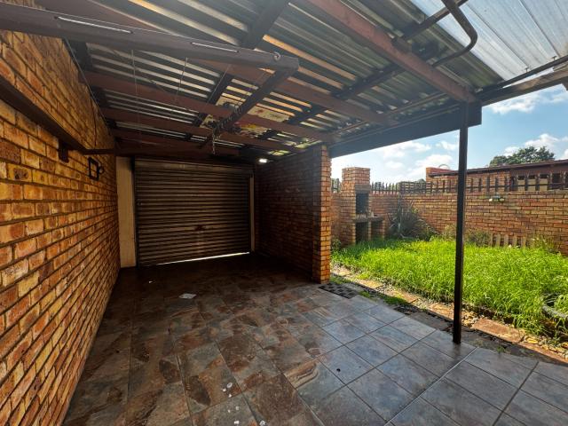 Townhouse for sale in Ekurhuleni, Gauteng