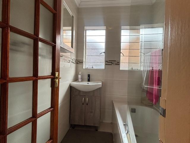Townhouse for sale in Ekurhuleni, Gauteng