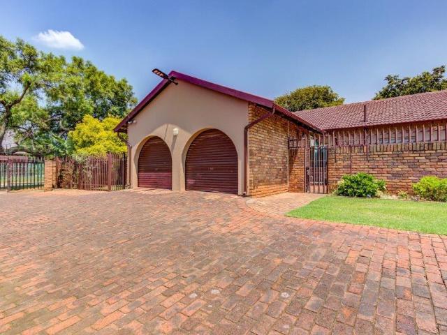 Townhouse for sale in Ekurhuleni, Gauteng