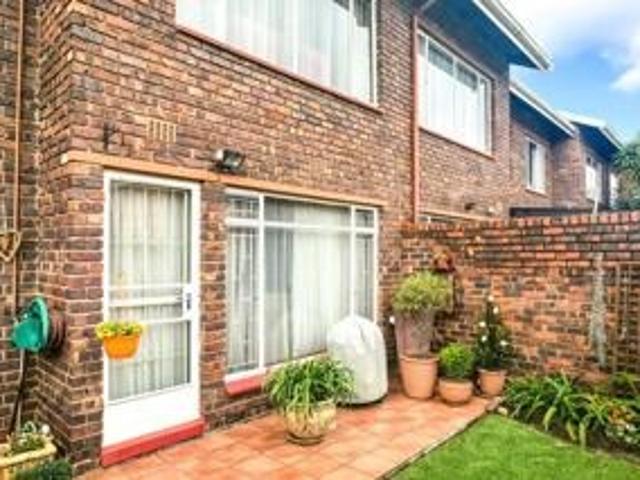 Townhouse for sale in Ekurhuleni, Gauteng