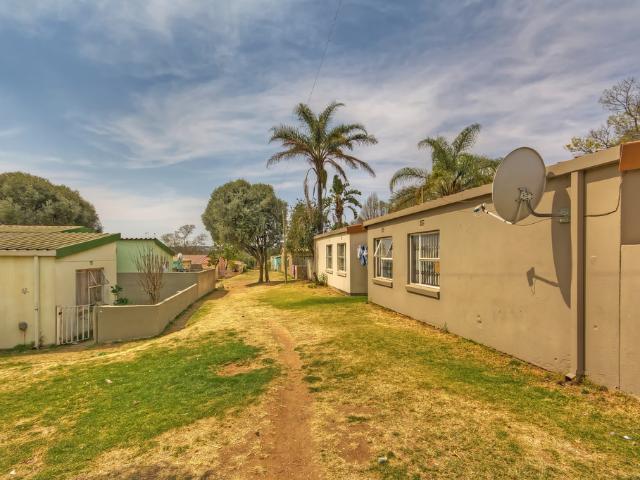 Townhouse for sale in Randburg, Gauteng