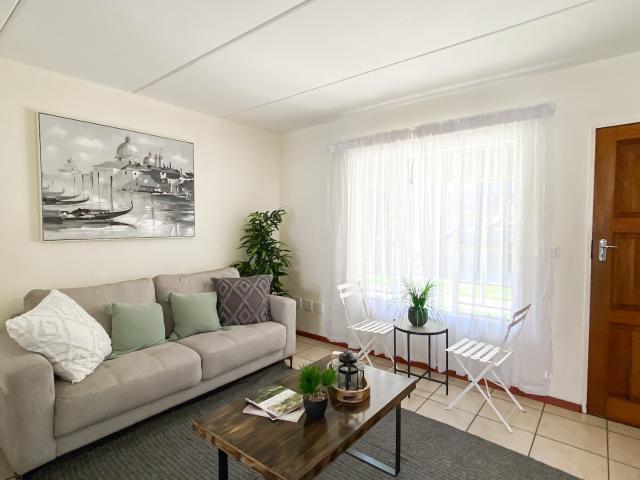 Townhouse for sale in Ekurhuleni, Gauteng