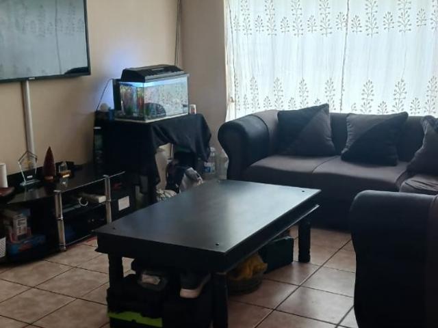 Townhouse for sale in Ekurhuleni, Gauteng