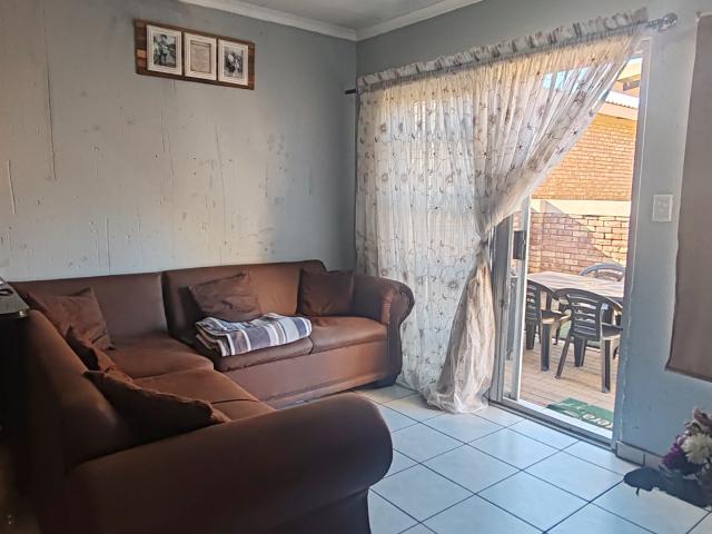 Townhouse for sale in Sedibeng, Gauteng