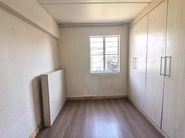 Townhouse for sale in Vosloorus, Gauteng