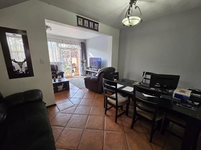 Townhouse for sale in Brackenhurst