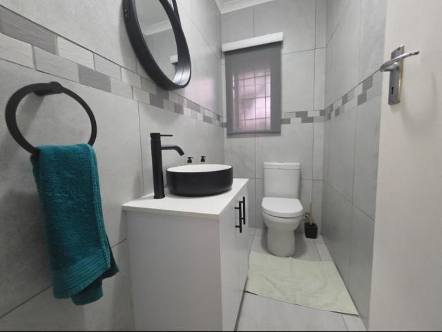 Townhouse for sale in Brackenhurst, Ekurhuleni