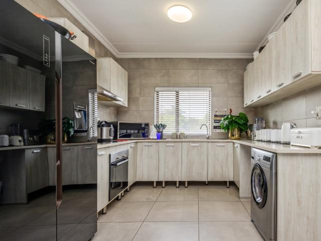Townhouse for sale in Randburg, Gauteng