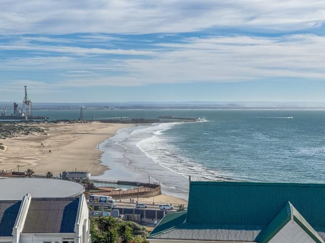 Townhouse for sale in Port Elizabeth, Eastern Cape
