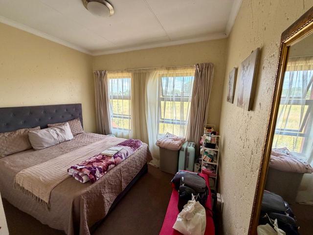 Townhouse for sale in Olievenhoutbos, Gauteng