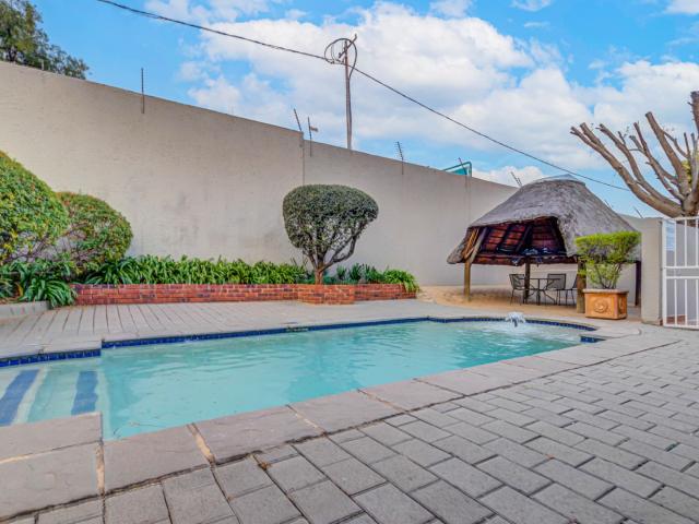 Townhouse for sale in Randburg, Gauteng