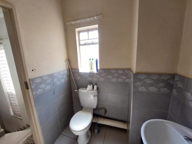 Townhouse for sale in Waterkloof, Gauteng