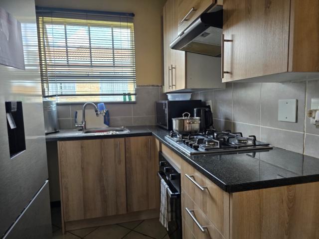 Townhouse for sale in Nooitgedacht, Gauteng