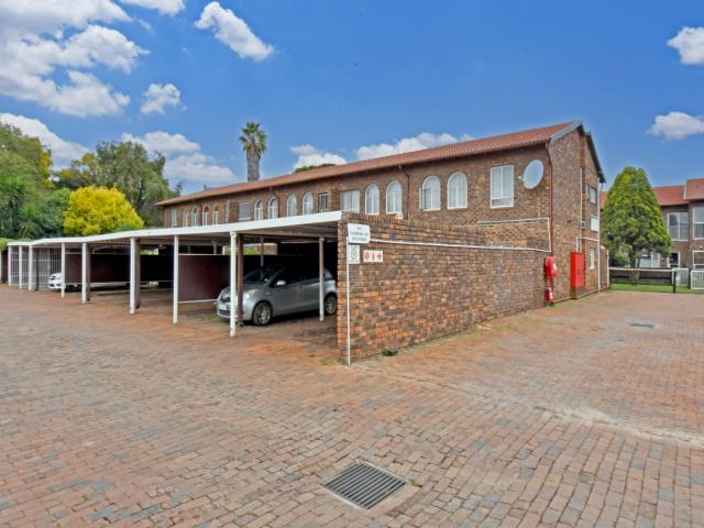 Townhouse for sale in Ekurhuleni, Gauteng