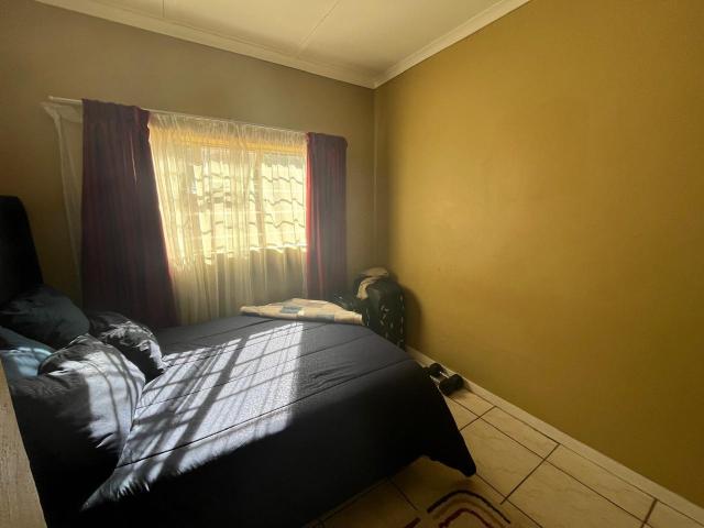Townhouse for sale in Frances Baard, Northern Cape