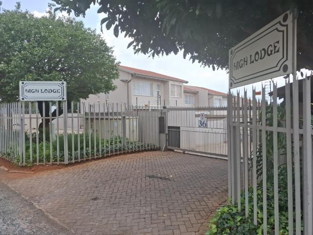 Townhouse for sale in Ekurhuleni, Gauteng
