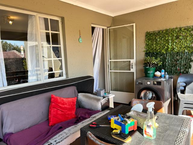 Townhouse for sale in Edenvale