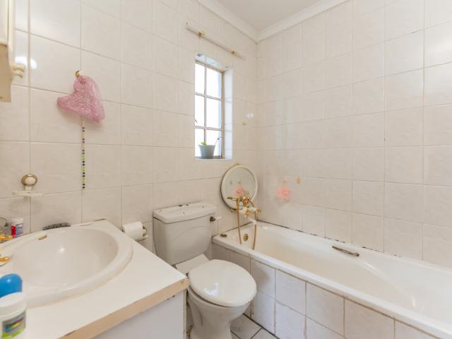 Townhouse for sale in Ekurhuleni, Gauteng