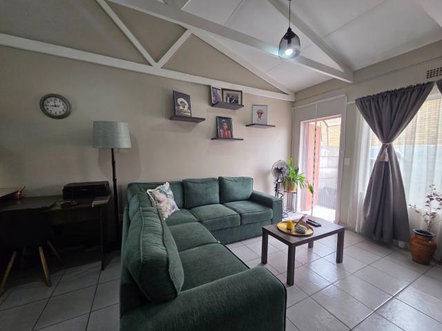 Townhouse for sale in Ekurhuleni, Gauteng