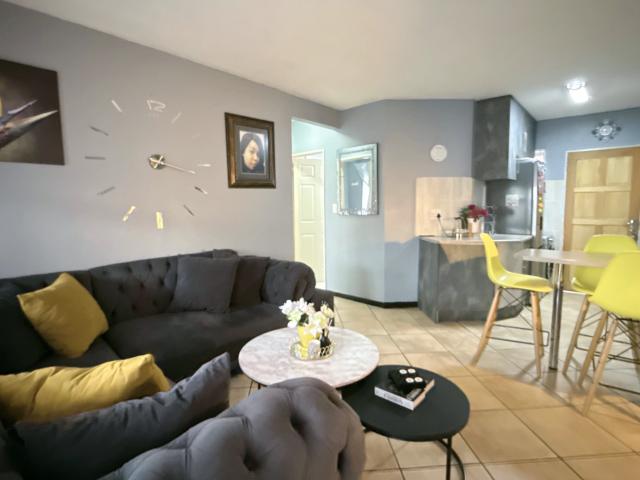 Townhouse for sale in Vosloorus, Gauteng