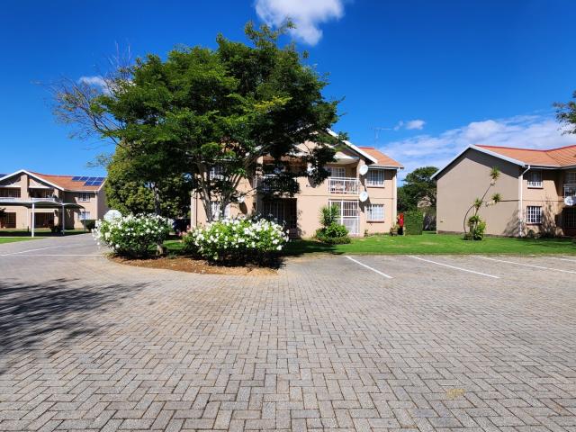 Townhouse for sale in Waterkloof, Gauteng