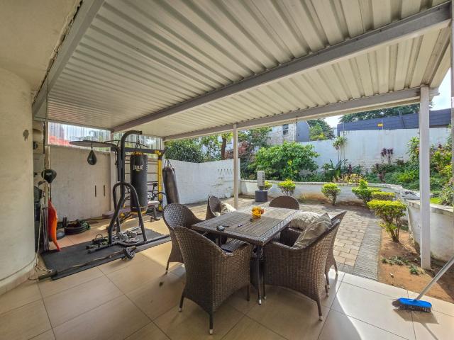 Townhouse for sale in Seaview, Kwazulu-natal