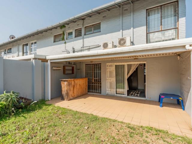 Townhouse for sale in Seaview, Kwazulu-natal