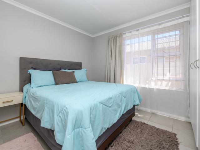 Townhouse for sale in Port Elizabeth, Eastern Cape