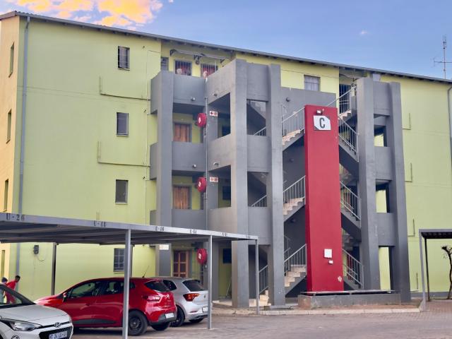 Townhouse for sale in Nooitgedacht, Gauteng