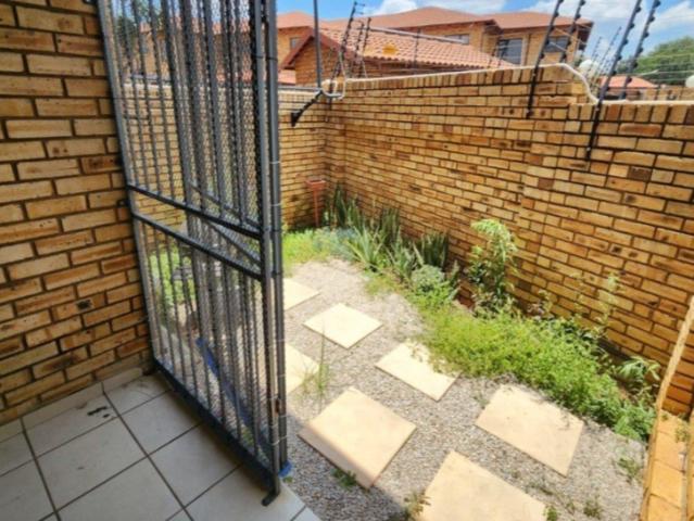 Townhouse for sale in Ekurhuleni, Gauteng