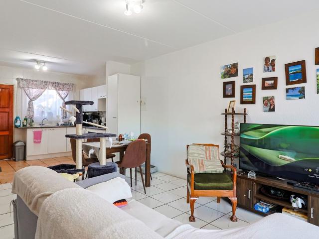 Townhouse for sale in Nooitgedacht, Gauteng