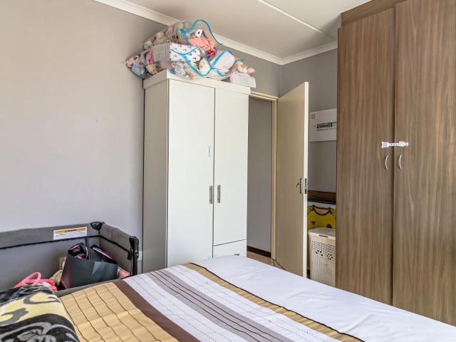 Townhouse for sale in Nooitgedacht, Gauteng