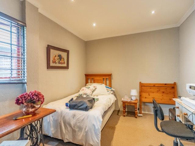 Townhouse for sale in Kloof, Kwazulu-natal