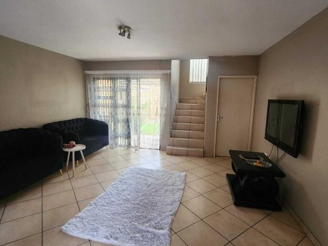 Townhouse for sale in Ekurhuleni, Gauteng