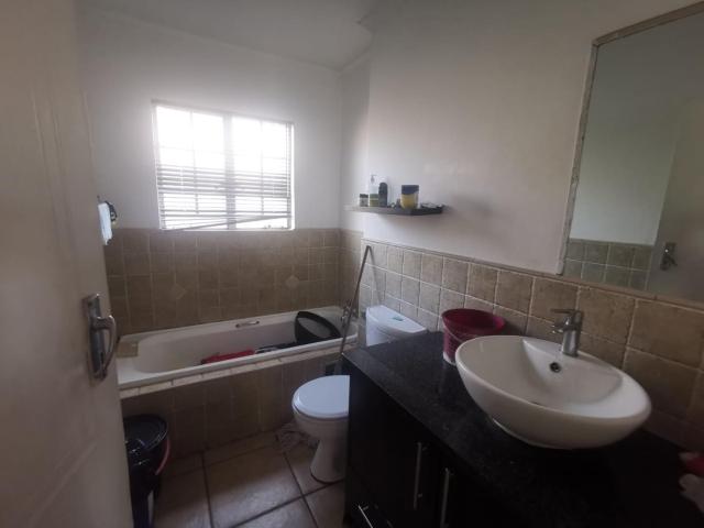 Townhouse for sale in Ekurhuleni, Gauteng