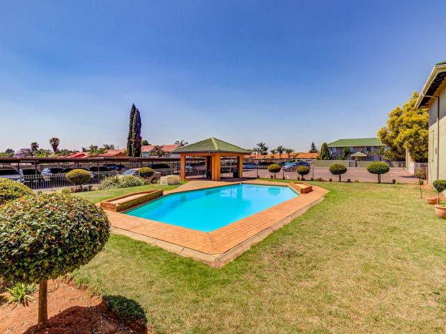 Townhouse for sale in Ekurhuleni, Gauteng