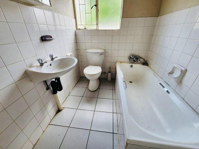 Townhouse for sale in Glenmarais, Ekurhuleni
