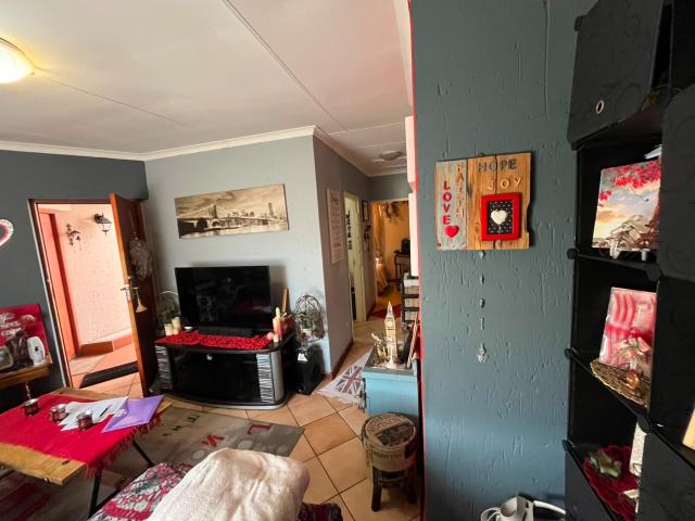 Townhouse for sale in Ekurhuleni, Gauteng