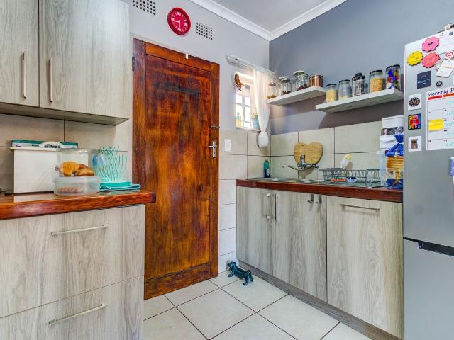 Townhouse for sale in Glenmarais, Ekurhuleni