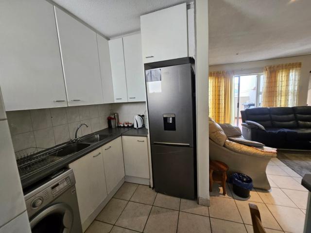 Townhouse for sale in Vosloorus, Gauteng
