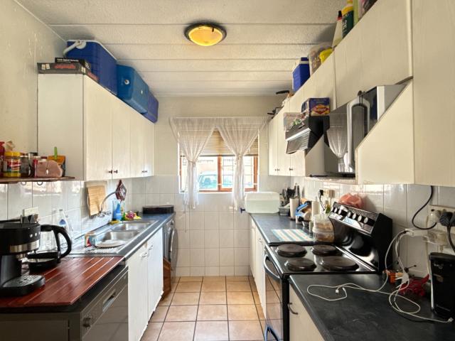 Townhouse for sale in Vosloorus, Gauteng