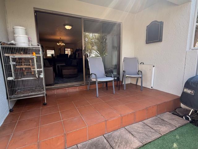 Townhouse for sale in Vosloorus, Gauteng