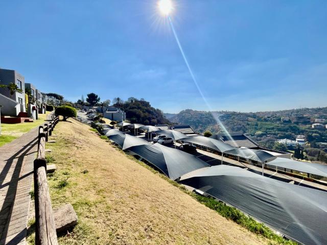 Townhouse for sale in Johannesburg, South & Alberton