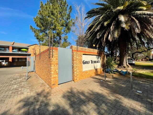 Townhouse for sale in Midvaal, Gauteng