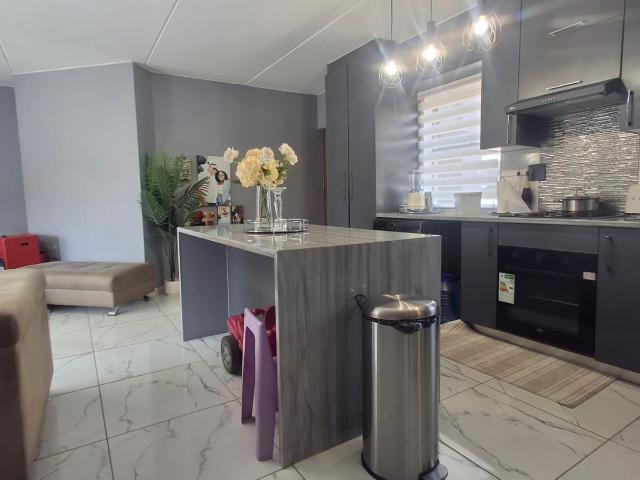 Townhouse for sale in Ekurhuleni, Gauteng
