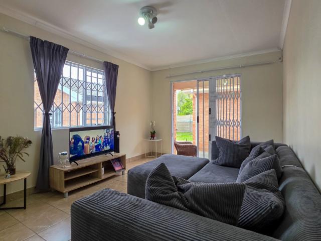 Townhouse for sale in East London, Eastern Cape