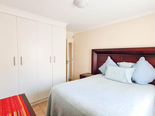 Townhouse for sale in East London, Eastern Cape