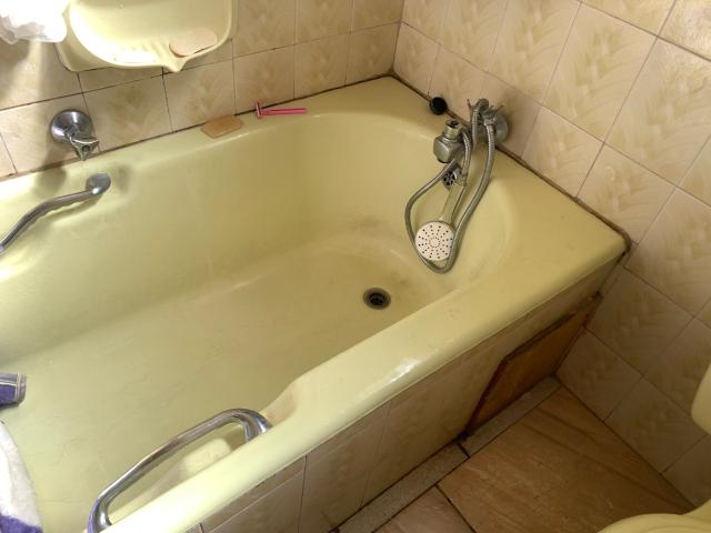 Townhouse for sale in Vosloorus, Gauteng