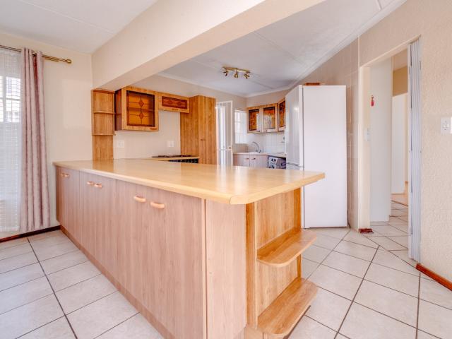 Townhouse for sale in Nooitgedacht, Gauteng