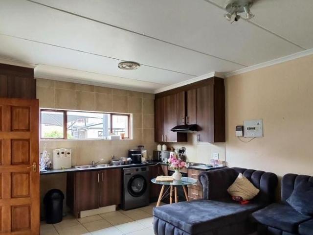Townhouse for sale in Ekurhuleni, Gauteng